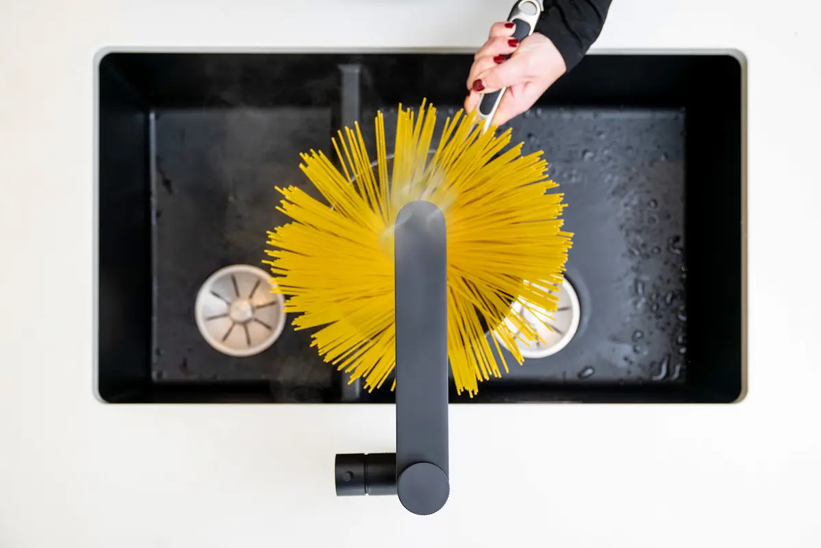Quel Ultimo Launch: A 6-in-1 Boiling Water Tap with Sparkling and Chilled Water